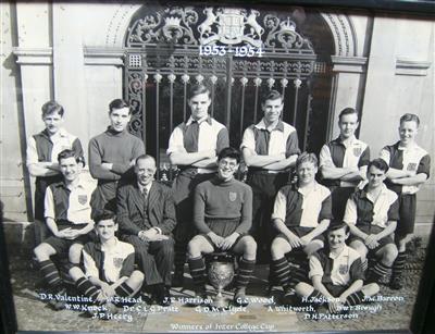 cc01137 1953 1954 football.jpg; cc01137; 1953-54 Christ's Football team; Photograph